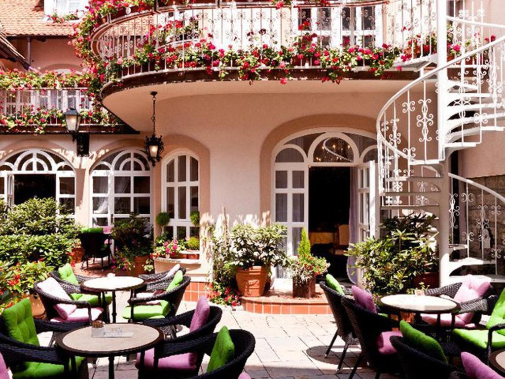 Hotel Livadic サモボル エクステリア 写真