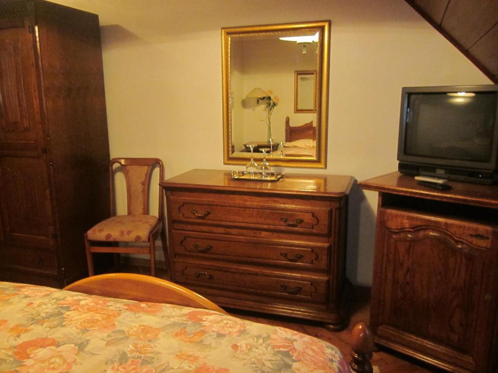 Hotel Livadic サモボル エクステリア 写真